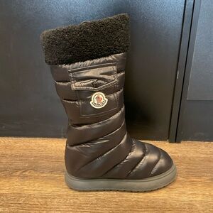 Moncler Gaia Fleece Trimmed Quilted Shell Boots NEW WITH BOX